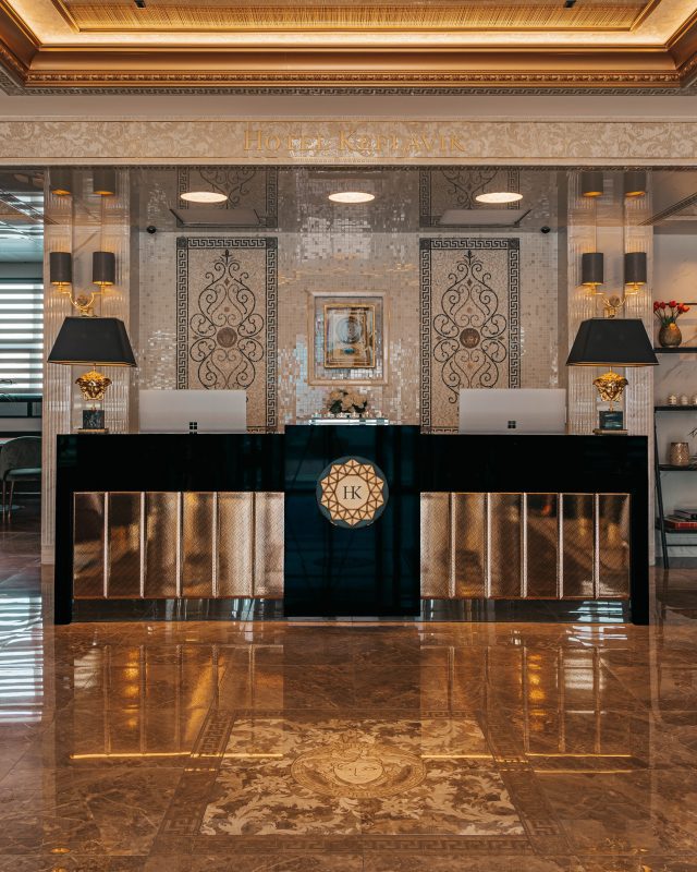 Hotel Keflavik. Standard room with breakfast for two - Winter gift card